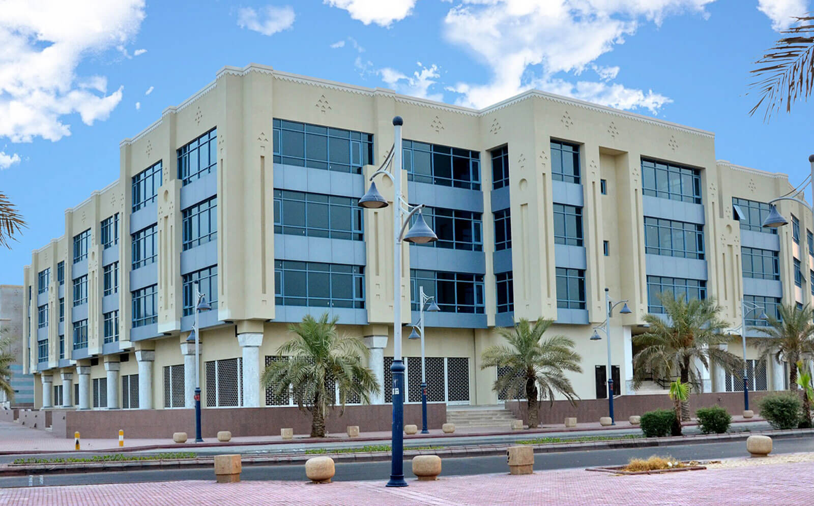 Al Qasr Office Building